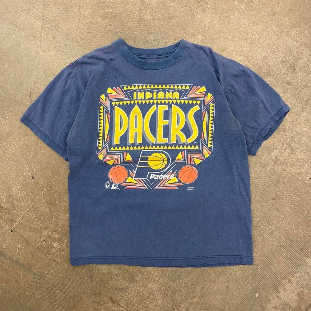 Vintage Indiana Pacers 90s NBA Basketball T-Shirt Size Large